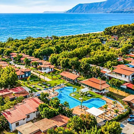 Beautiful Home In Nicotera Marina With Wifi نيكوتيرا